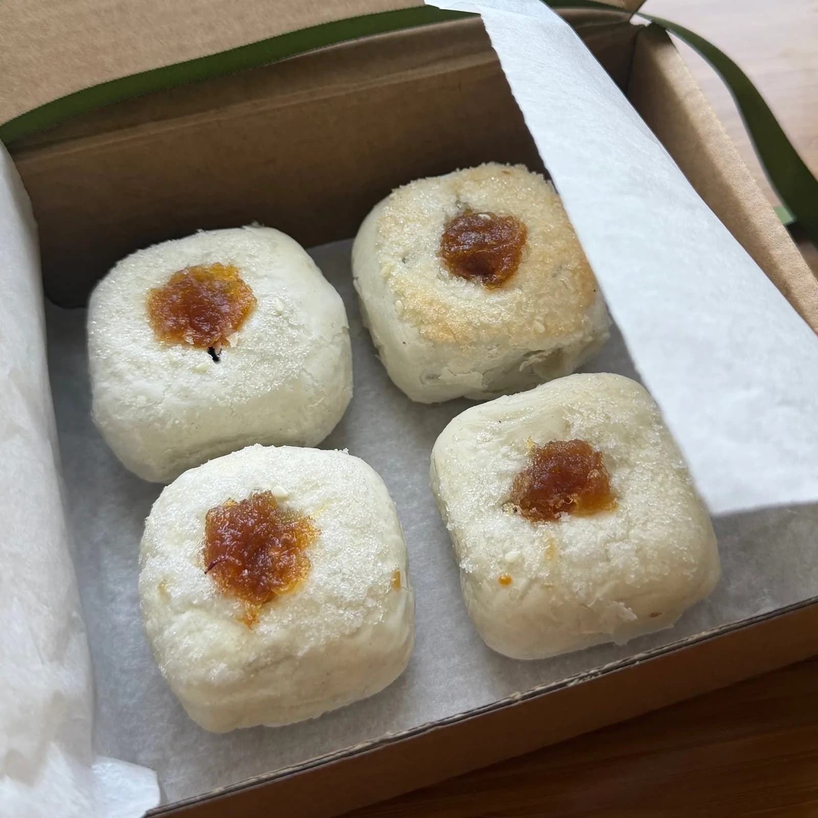 雪花凤梨酥礼盒